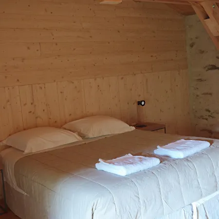 Le Magnan Au Clarou 펜션 발레로그