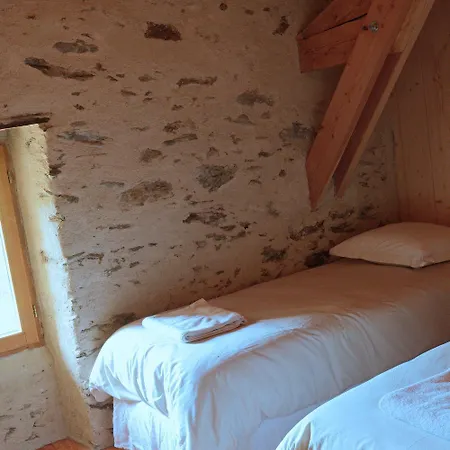 Le Magnan Au Clarou 펜션 발레로그